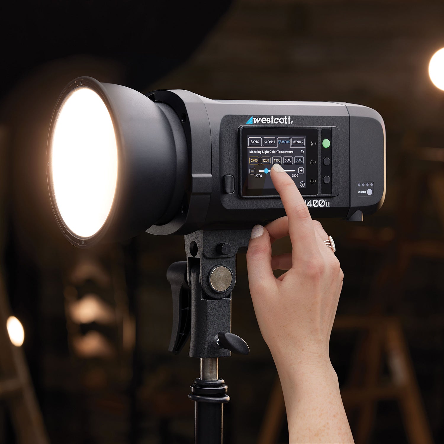 FJ400 II Strobe OLED Touchscreen Display