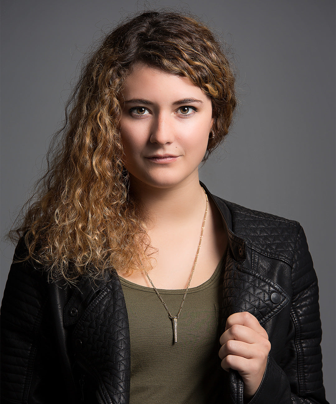 In-Studio Portrait Using Halo Softbox