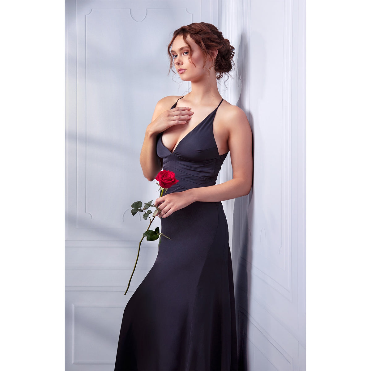 X-Drop Vinyl Backdrop - Classic Wall Molding (5' x 7')