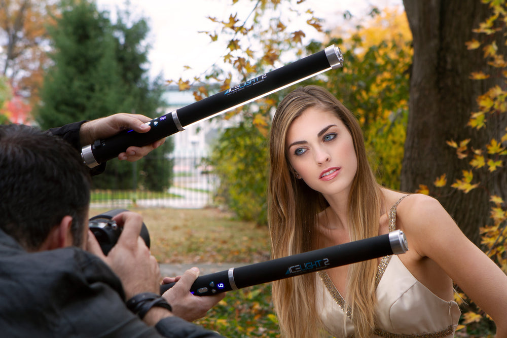 Learn How Jerry Ghionis Shoots Outdoor Portraits with the Ice Light 2