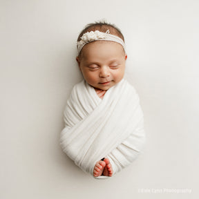 FJ400 II Newborn Portrait Lighting Kit