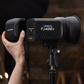 FJ400 II Newborn Portrait Lighting Kit