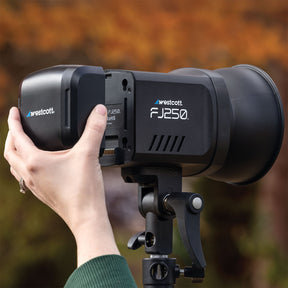 FJ250 Strobe 1-Light Backpack Kit with FJ-X3 Wireless Trigger