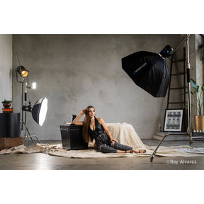 FJ250 Touchscreen Strobe with FJ Pro AC/DC Battery (250Ws)