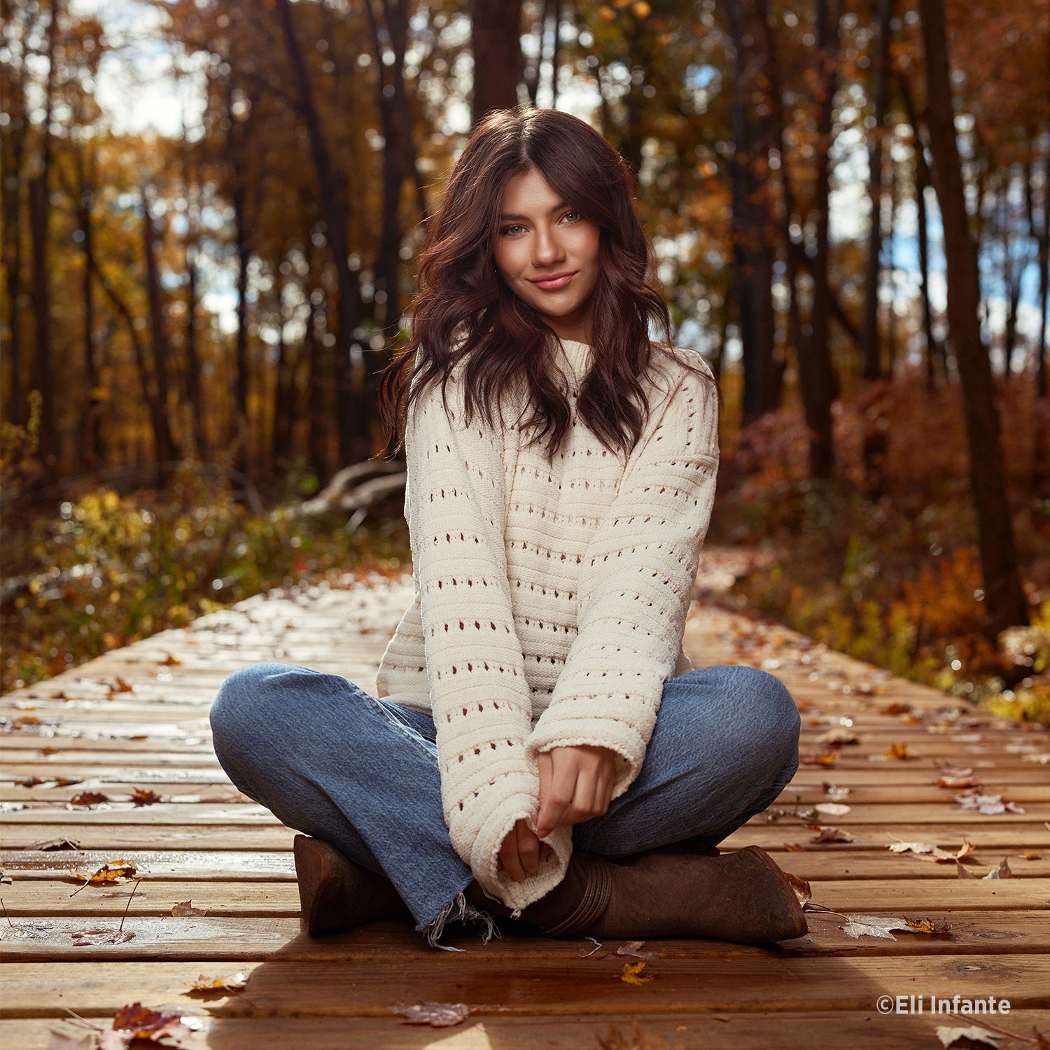 FJ250 Touchscreen Strobe with FJ Pro AC/DC Battery (250Ws)